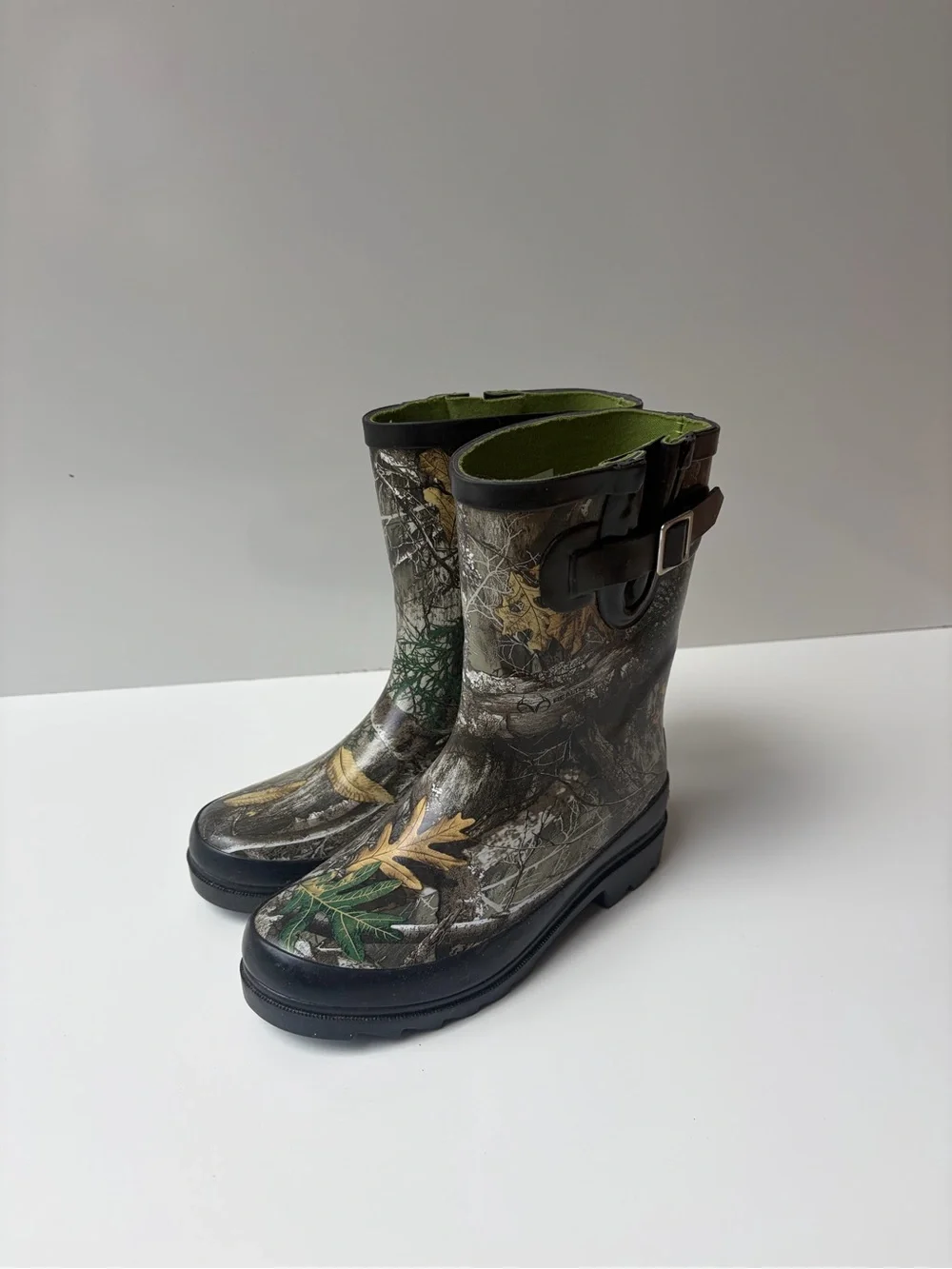 Kids Magellan Outdoors Camo Rubber Rain Boots Waterproof Realtree Edge Size 3